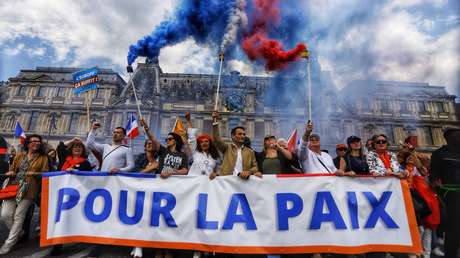 «No moriremos por Ucrania»: Manifestación en París exige la dimisión de Macron