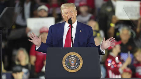 «No queremos los autos de México y Canadá»: Trump los acusa de robar el negocio automotriz de EE.UU.