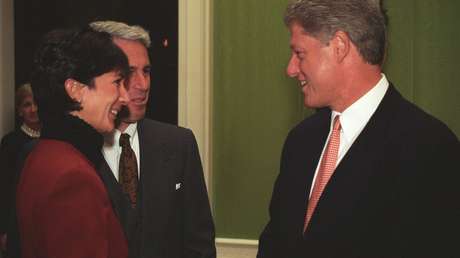 Descubren un mensaje de Bill Clinton a Epstein: ¿qué dice?